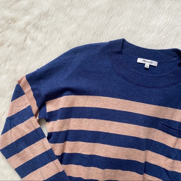 Madewell Lightweight Pocket Pullover Sweater in Stripe Navy - Picture 4 of 7